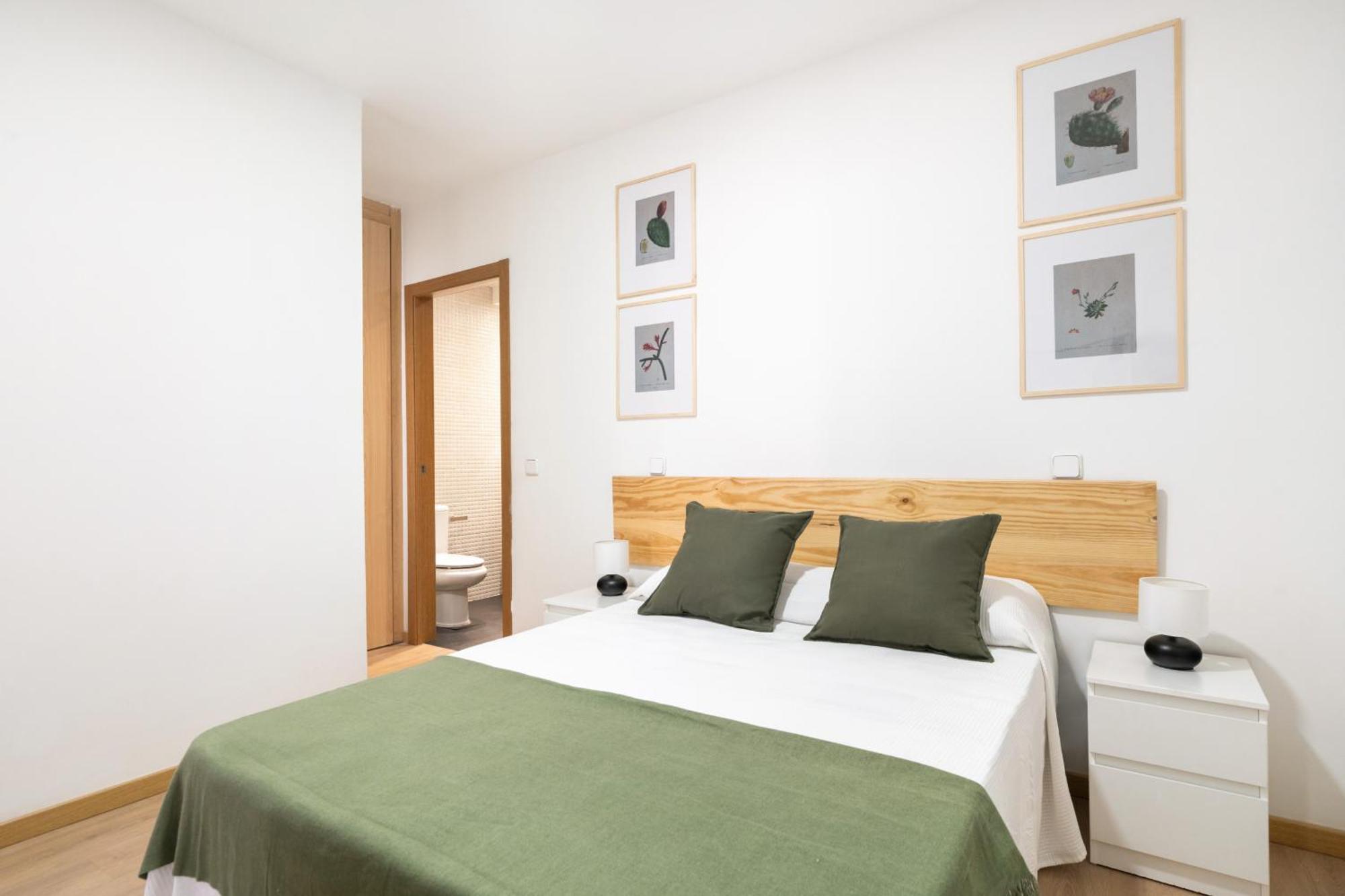 Apartment En La Avenida De La Albufera Alquiler Temporal Madrid